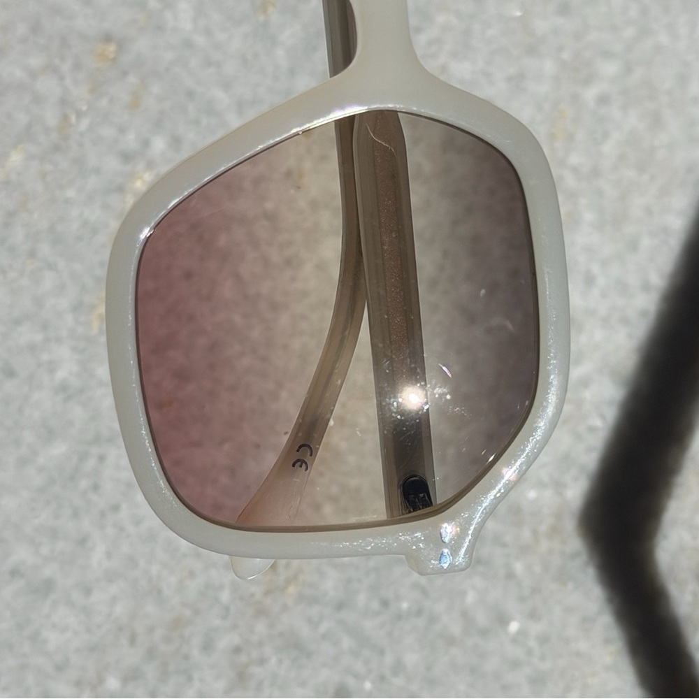 Isabel Marant Akenya Hexagonal Sunglasses - Picture 5 of 7